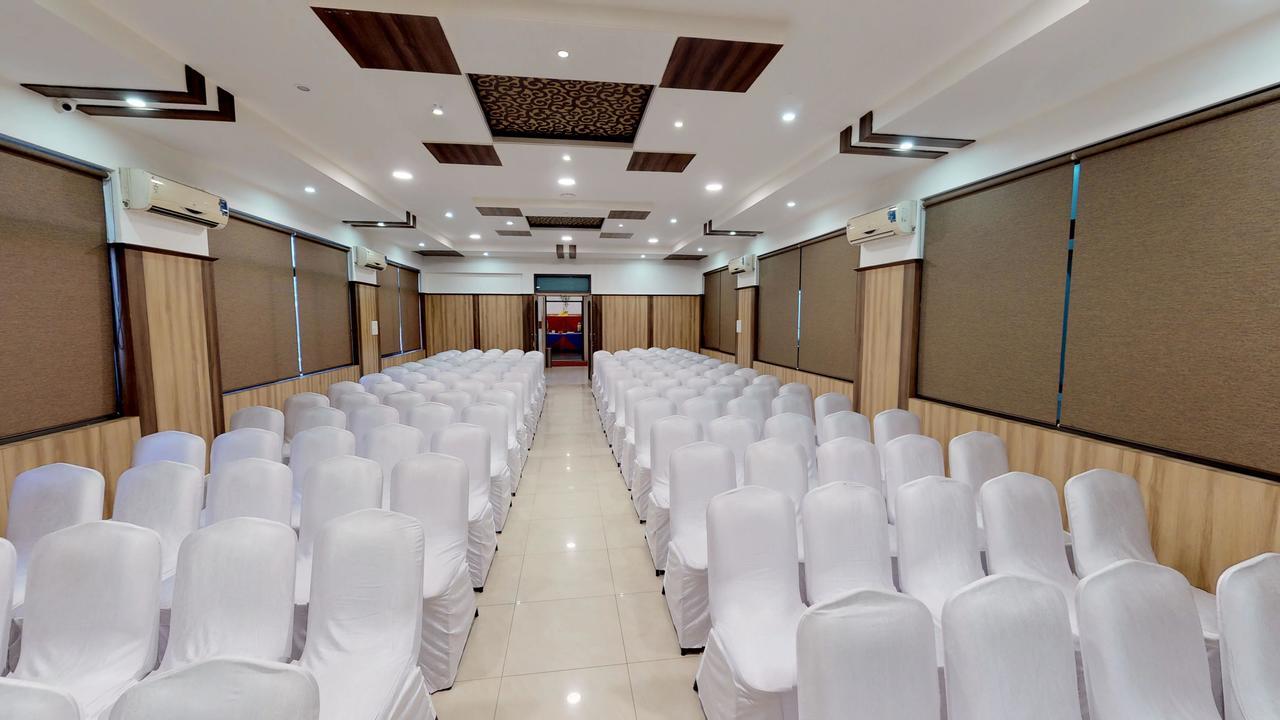 Pai Vista, Kr Road Hotel Bangalore Exterior photo